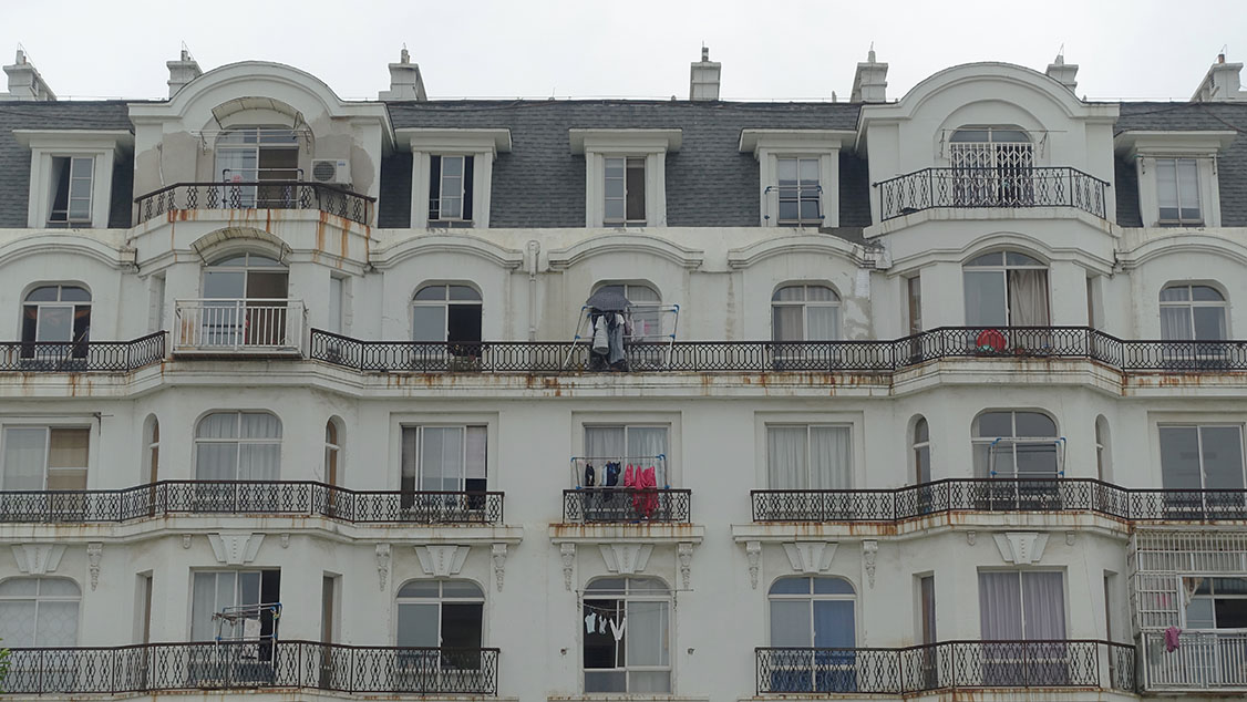 Nabu_Lib's tweet photo. La qualité des aciers chinois <3 #FakeParis https://t.co/PM1JJcYBSe
