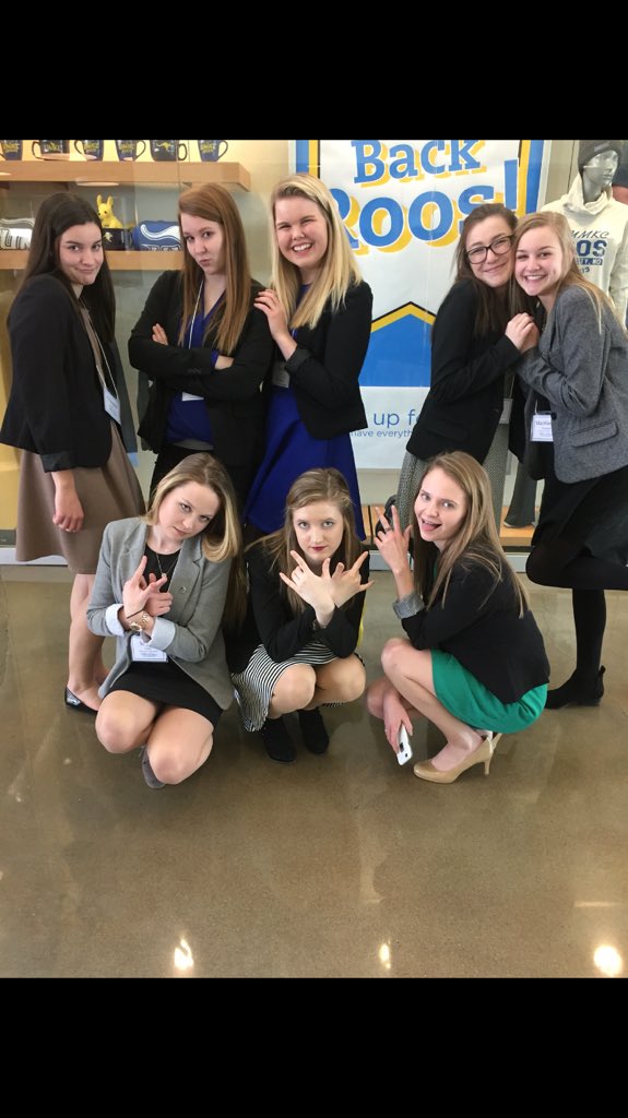 eehsabell's tweet photo. #D1DCDC #DECARoos @LNDECA https://t.co/roubHBrQwH