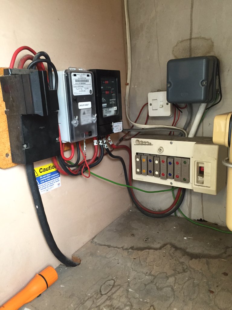 smlelectrical's tweet photo. New amd3 consumer units from @hageruk. Good job👍🏻 #hagerGang #electrician #croydon https://t.co/Be4SZFN1VO