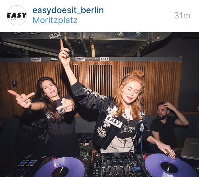 PalinskiNews's tweet photo. Schweiß Schweiß Baby 🔊💥❤️
#onewarmwinter https://t.co/BBJo0c3bSA