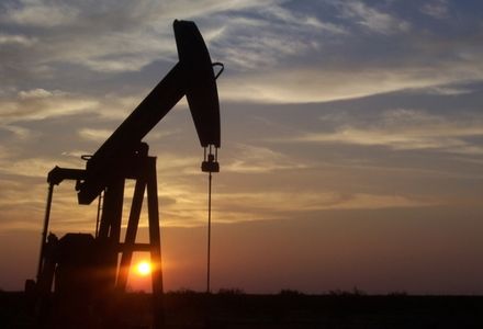 Bisnow's tweet photo. Here's What Markets Are Watching Today https://t.co/pB5jBaClQU #cre #OilSlump #ChinaSlowdown #LendingPractices https://t.co/QI5jk5pz4p