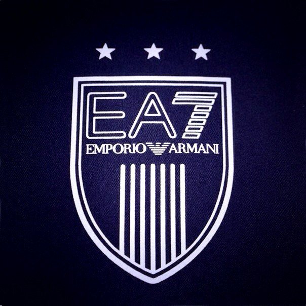 Ea7 emporio armani шапка. Еа 7. Ea7 логотип. Еа 7. Emporio armani 7 logo.
