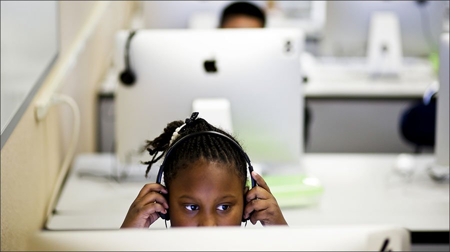 Public schools in the U.S. spend more than $3 billion per year on digital content. edweek.org/ew/issues/tech…
