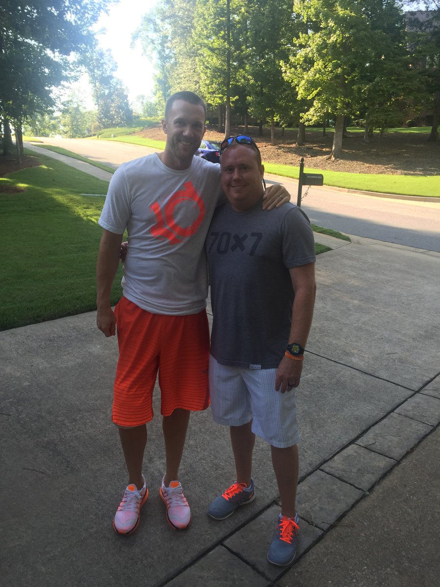 PropelGroups's tweet photo. This guy is a world changer @adampharrington He’s training the best players in the world &amp; impacting a generation! https://t.co/il6NtFFy4v