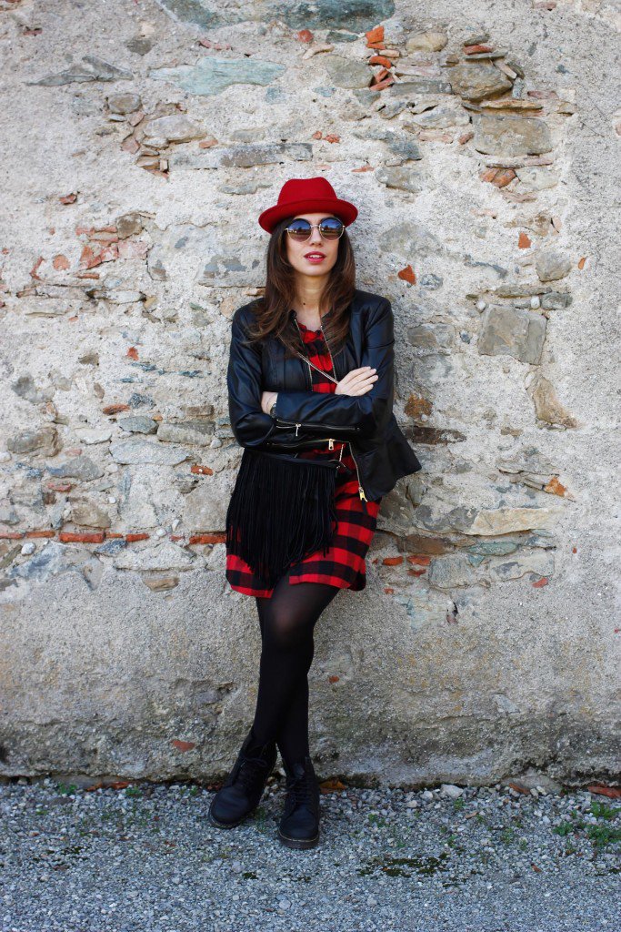 iol__k's tweet photo. #ovspeople #ovsjourney love my #tartan #dress https://t.co/mfdRu2lmod
