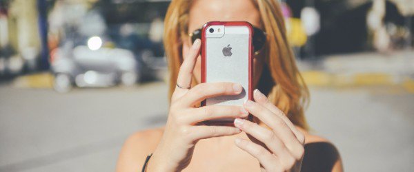hootsuite's tweet photo. Is regramming part of your social strategy? Here's how to do it properly using Hootsuite: https://t.co/1MtyqiNX9k https://t.co/kG9sfheMRr