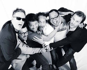DR_SPN_PHD's tweet photo. much love to @RobBenedict and @LoudenSwain1 thank you guys for always rocking the cons and our lives with you songs https://t.co/IVwacAcNyk