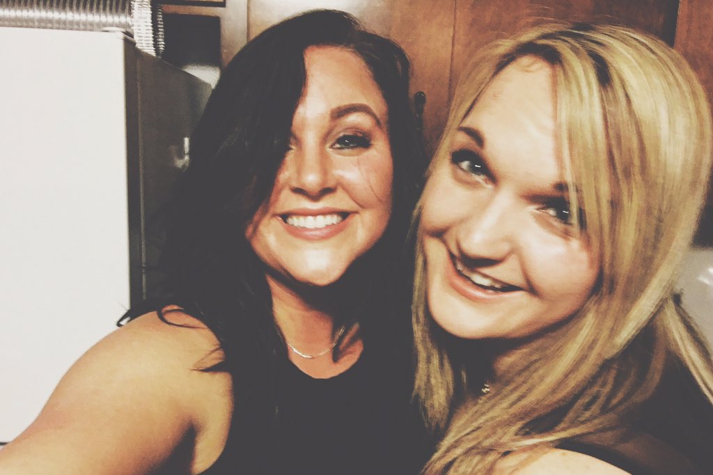 morganklink43's tweet photo. Just cause I love this girl lots and lots https://t.co/VtLFb9gKvj