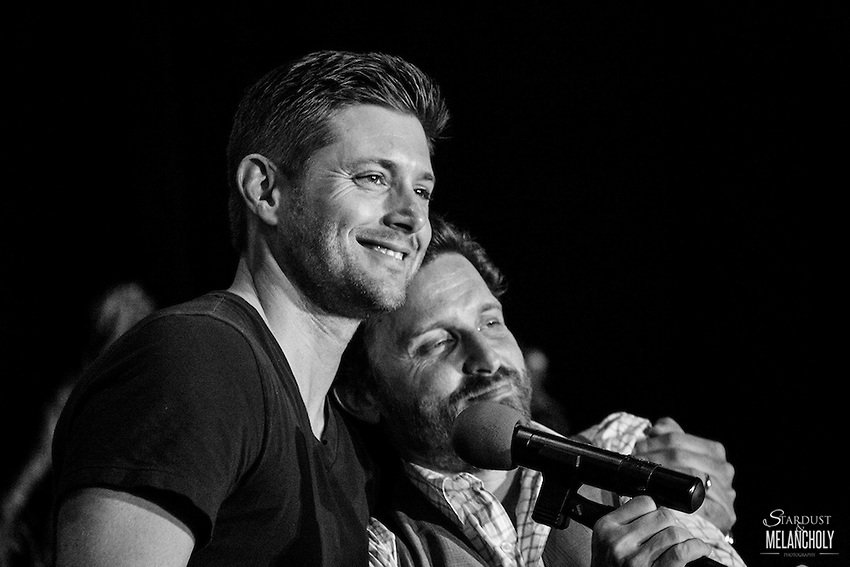 DR_SPN_PHD's tweet photo. much love to @RobBenedict and @LoudenSwain1 thank you guys for always rocking the cons and our lives with you songs https://t.co/IVwacAcNyk