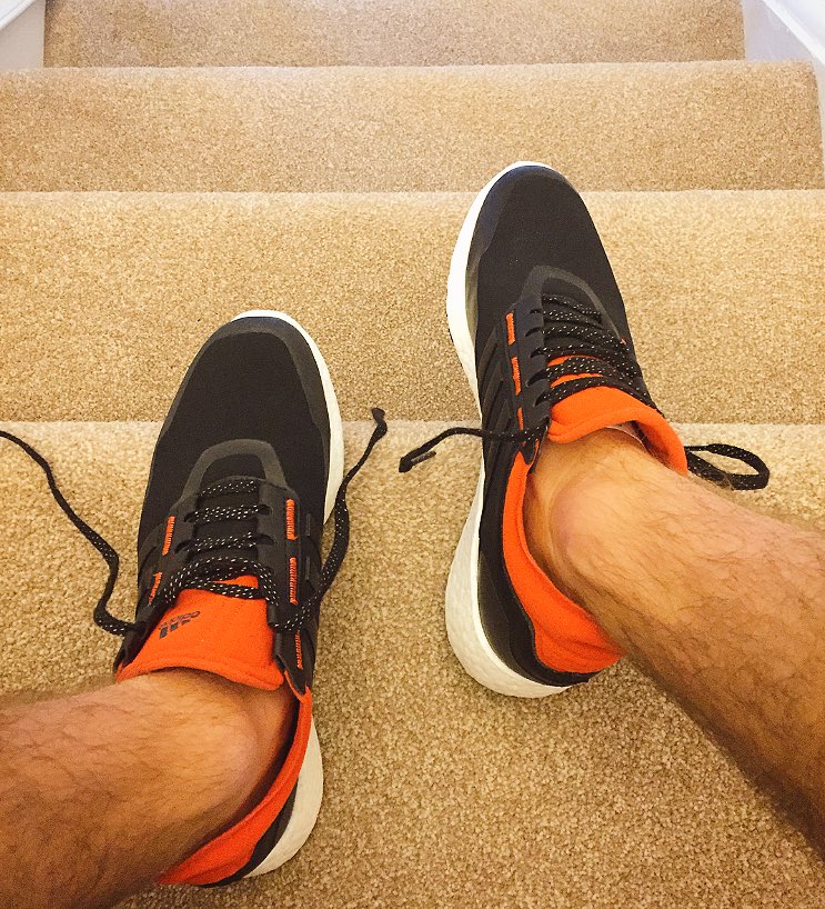 maxwhitlock1's tweet image. Ha 👍 one step at a time @ReubenArthur @adidasUK #RocketBOOST 🚀 ///