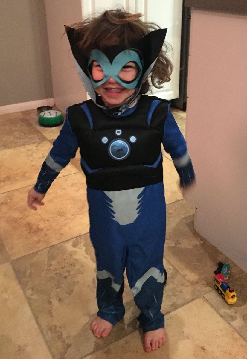 InCharacter1031's tweet photo. @WildKrattsOffic One of your biggest fans is sporting our Spider Monkey costume and ready for #adventure! https://t.co/5v22DtRxv3