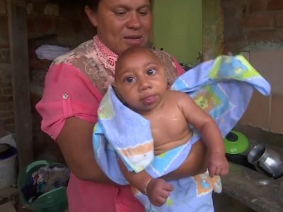 This is the face of the #Zika outbreak

 businessinsider.com/the-face-of-th…