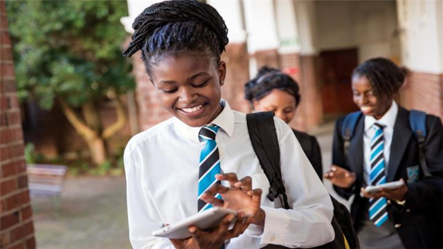 Learn how Intel is empowering girls to create tomorrow’s technology: bit.ly/1PpmeTg #IamIntel