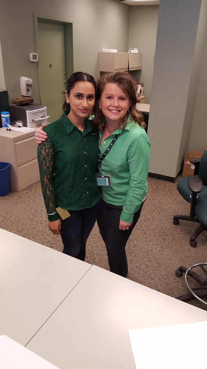 PardeepNatt's tweet photo. Congrats to preet becoming a FSR at KC!  #TD opportunities#unbeLEIvablemb @JessicaKeus @NicholaDouse_TD @CarlaWaldmo https://t.co/NfQ294Meij
