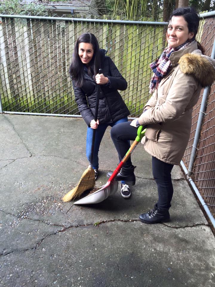 CommLead's tweet photo. #CommLead-ers never cease to amaze! Cohort 15 organizes first-ever volunteer day: https://t.co/MeyIPUadmj #Allin15 https://t.co/8S4ylJYqqg