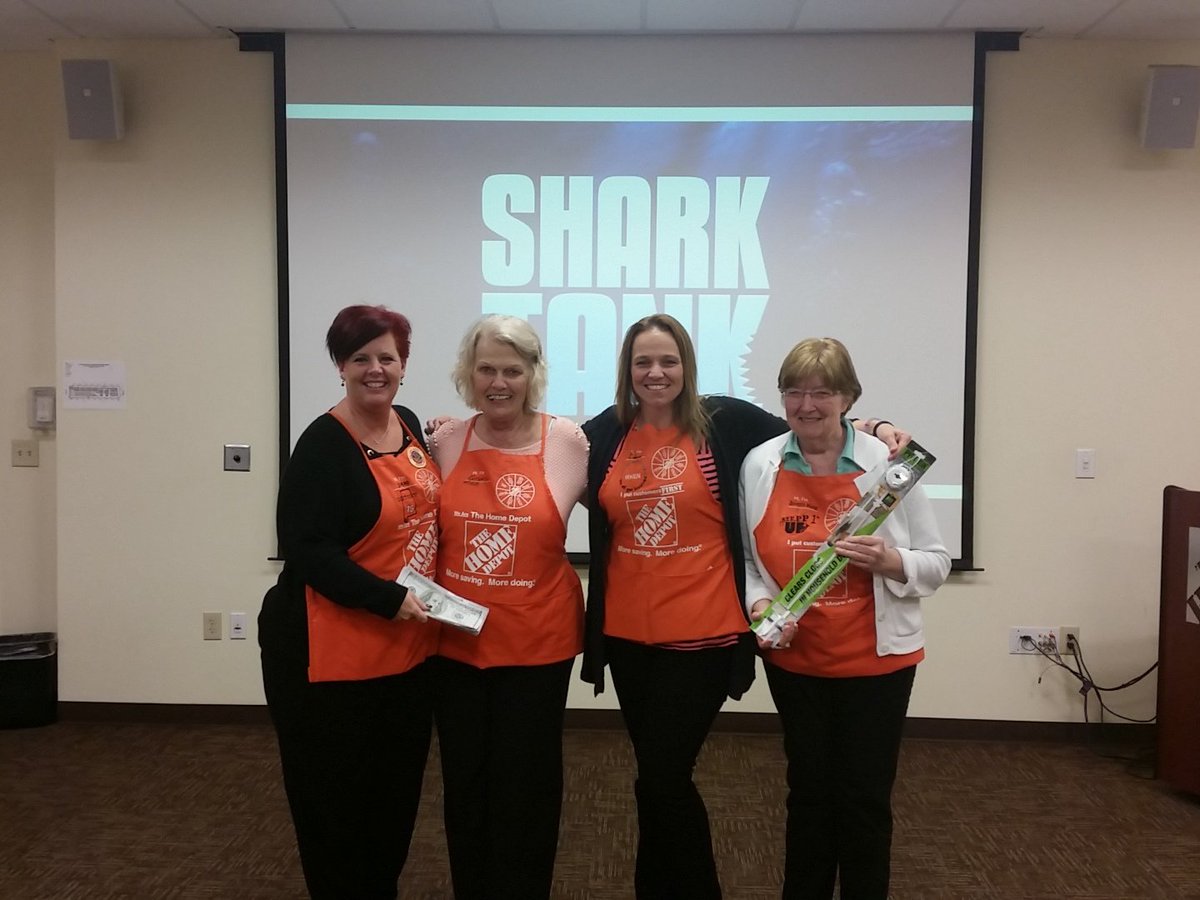The winning team.<a href="/DANI_C_CLARKE/">Dani Clarke Ultiverse⚡️🐑</a> <a href="/1sherredavis/">Sherre Davis-Hood</a>