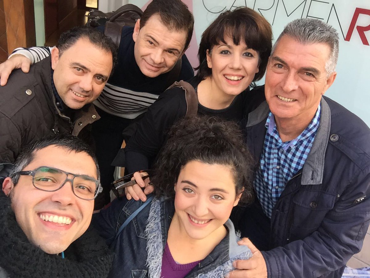 ElenaaSerranoo's tweet photo. Asi da gusto trabajar! Gracias @JaimeBorromeo por #unviajederisayvuelta #nuevoproyecto https://t.co/udvzkKMcD8