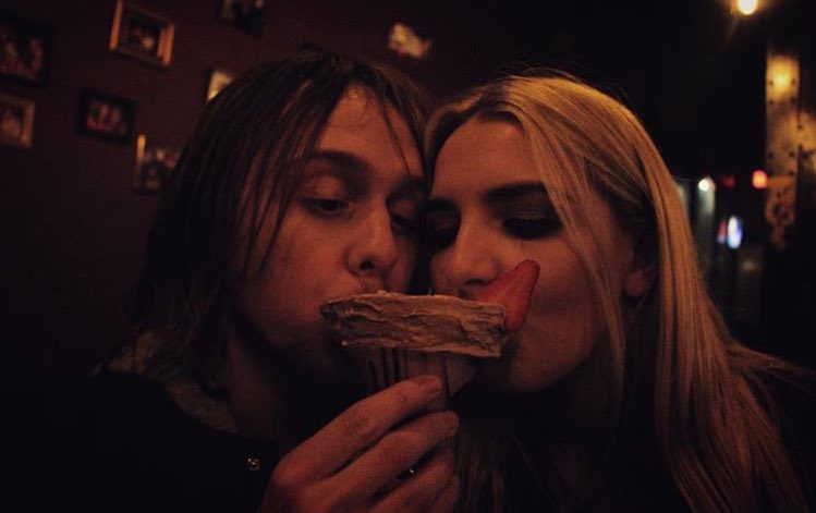 I dunno what was better, Rydel or the chocolate thing.