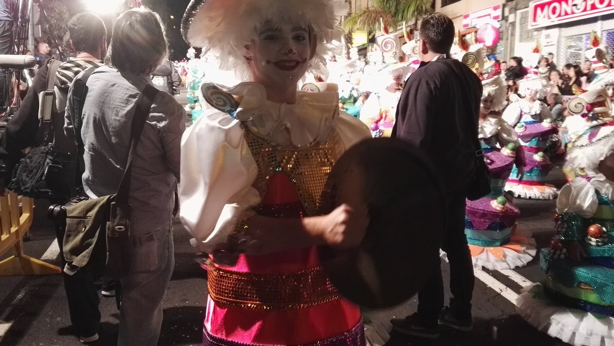 #CarnavalSC16 
<a href="/MamelonesMurga/">Murga Los Mamelones</a>