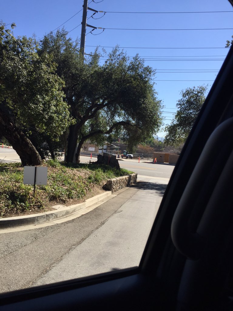 Gaulbots358's tweet photo. And we're off!! We're on our way to Vegas for the second time in 3 weeks https://t.co/NG17V6vjiG