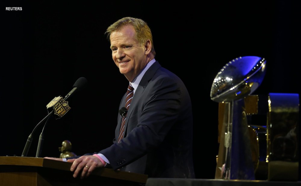 AztecaDeportes's tweet photo. Roger Goodell anuncia que @HoustonTexans y @RAIDERS jugarán el 21 de noviembre en el estadio Azteca https://t.co/u5jFlMLCga