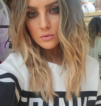 Stylellison's tweet image. #НасосДляБогинь
БОГИНЬКИ, ГО
Я ВЗАИМНАЯ ДЛЯ ВСЕХ БОГИНЬ