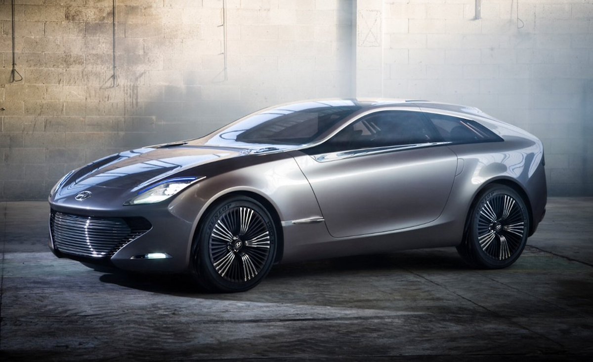 SLaurentHyundai's tweet photo. Trois types de motorisation électrique, hybride et hybride rechargeable. Hyundai Lance Ioniq https://t.co/MF6KVXdcXL