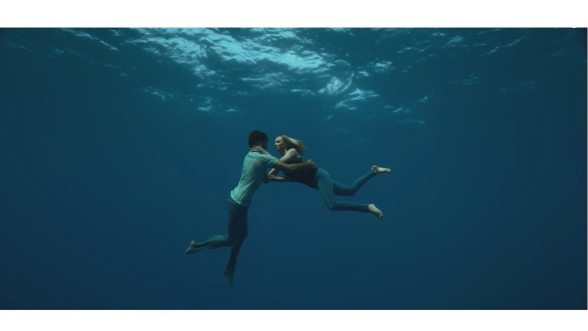 ASprojectTV's tweet image. Try to feel like them in this #video youtube.com/watch?v=eJSik6… #water #Beyonce #running