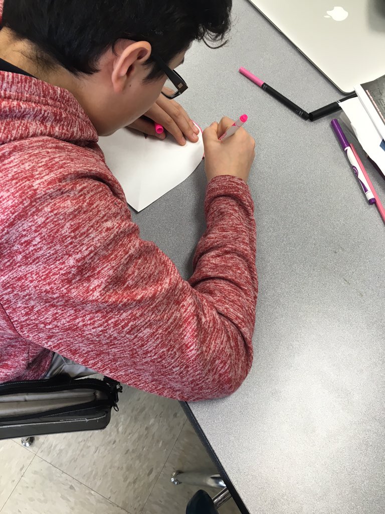 MrsSWilhite's tweet photo. Technology inspired Valentine ❤️ #PBIS #Freedom8A #EngageFMS https://t.co/3DCSsuXQBm
