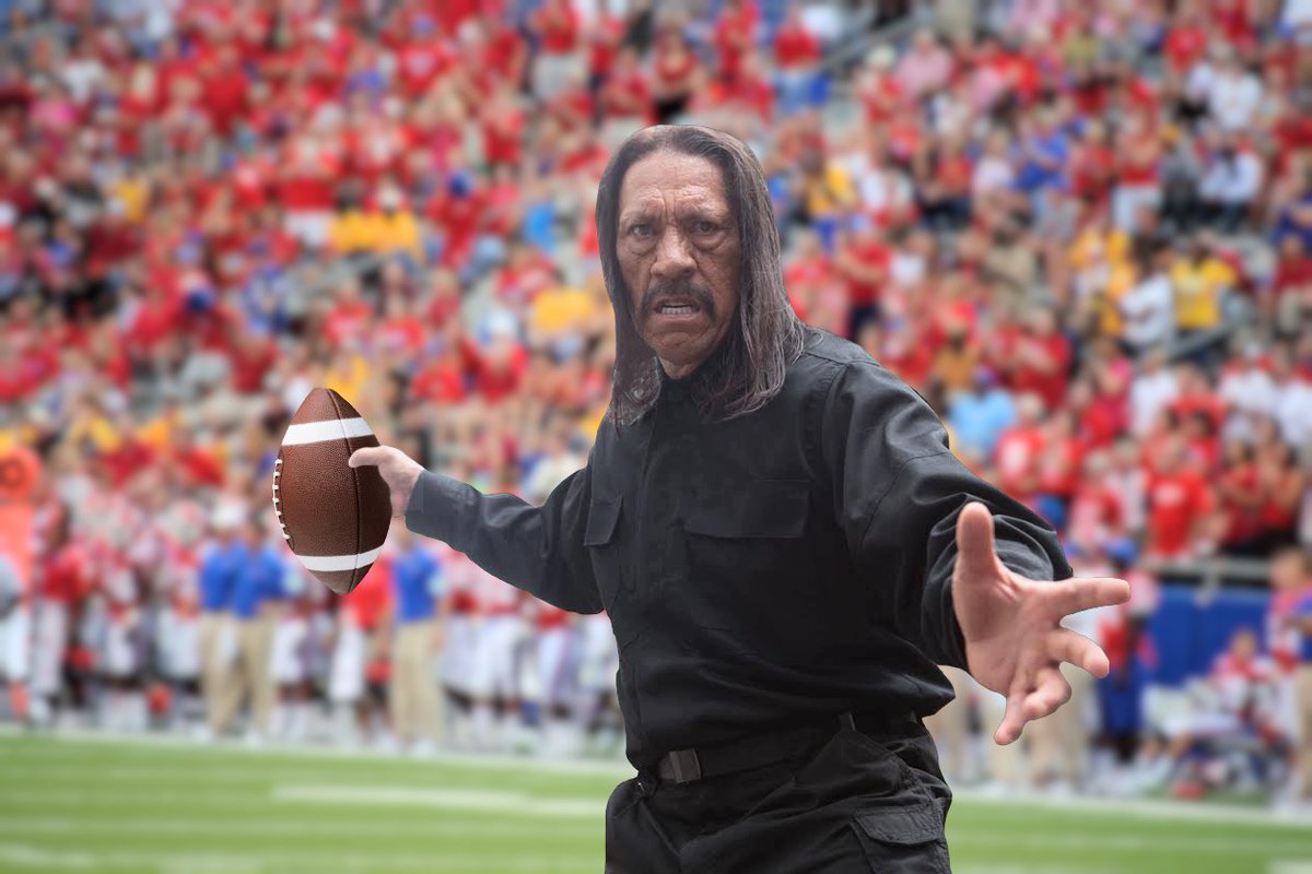 Who do you pick to win @SuperBowl50, The Carolina @Panthers or Denver @Broncos? #Superbowl https://t.co/i9YAF5VaGK