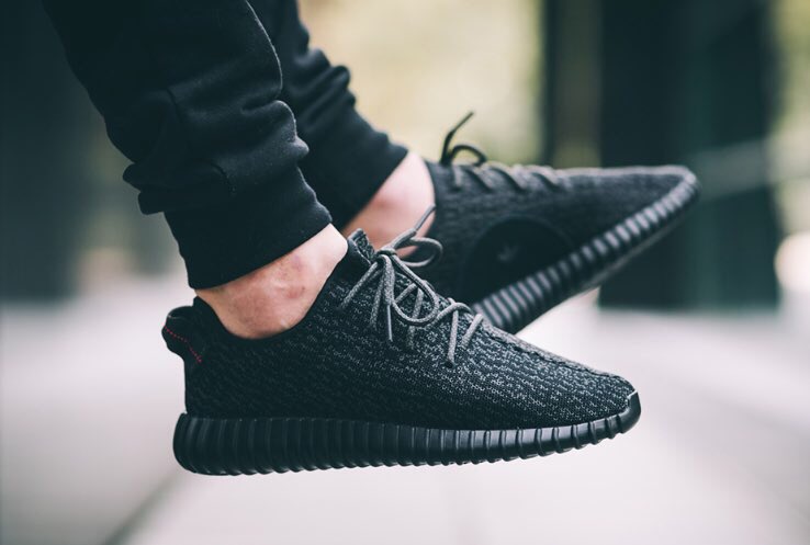 Sneakerview's tweet photo. Make sure to cop your pair of the "Pirate Black" re-releasing February 19 https://t.co/Fu7bnoEKoT