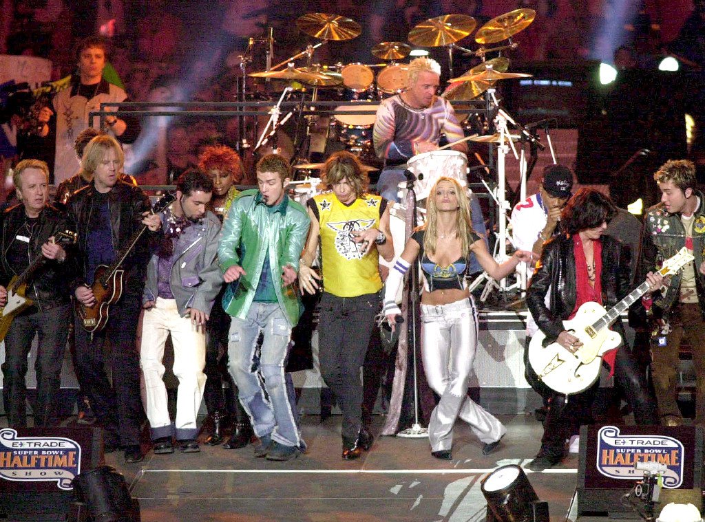 enews's tweet photo. Never forget the most iconic of all Super Bowl halftime shows ft. Britney's arm sock: https://t.co/c6UDJirGbq https://t.co/UjG7JMnZUN