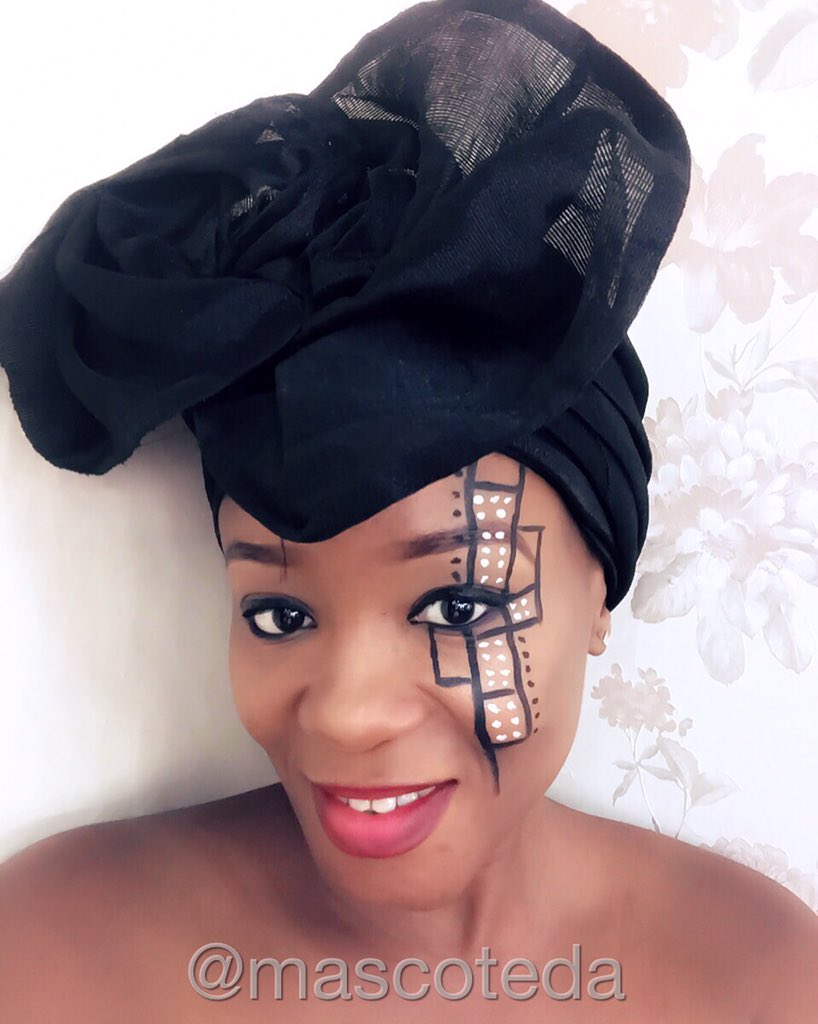 Mascoteda's tweet photo. Join our Master class on Geleseries #mascoteda #gele #geletraining #nigerianmakeupartist #abujamua #beautiful https://t.co/Icbe7cfo6Y