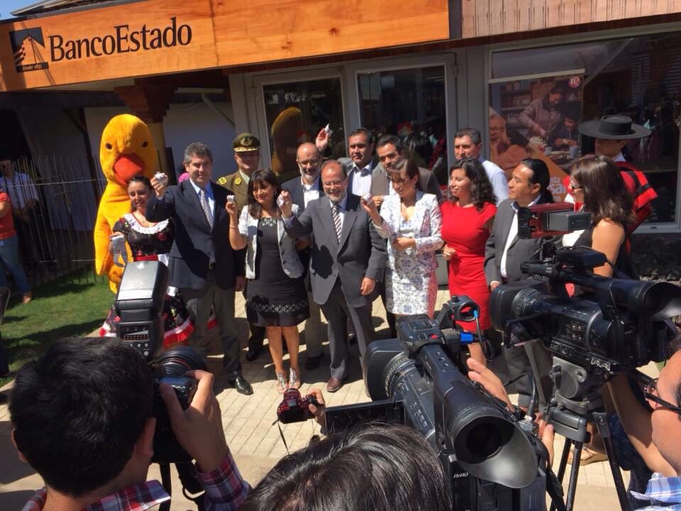 SercotecAraucan's tweet image. Buenas noticias para las microempresas de #vilcun hoy llega @BancoEstado generando mayores oportunidades.