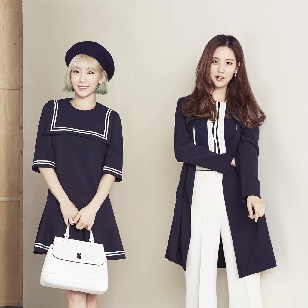 Choose one <a href="/EXOKYUNGSOO__93/">[H] 경수</a>