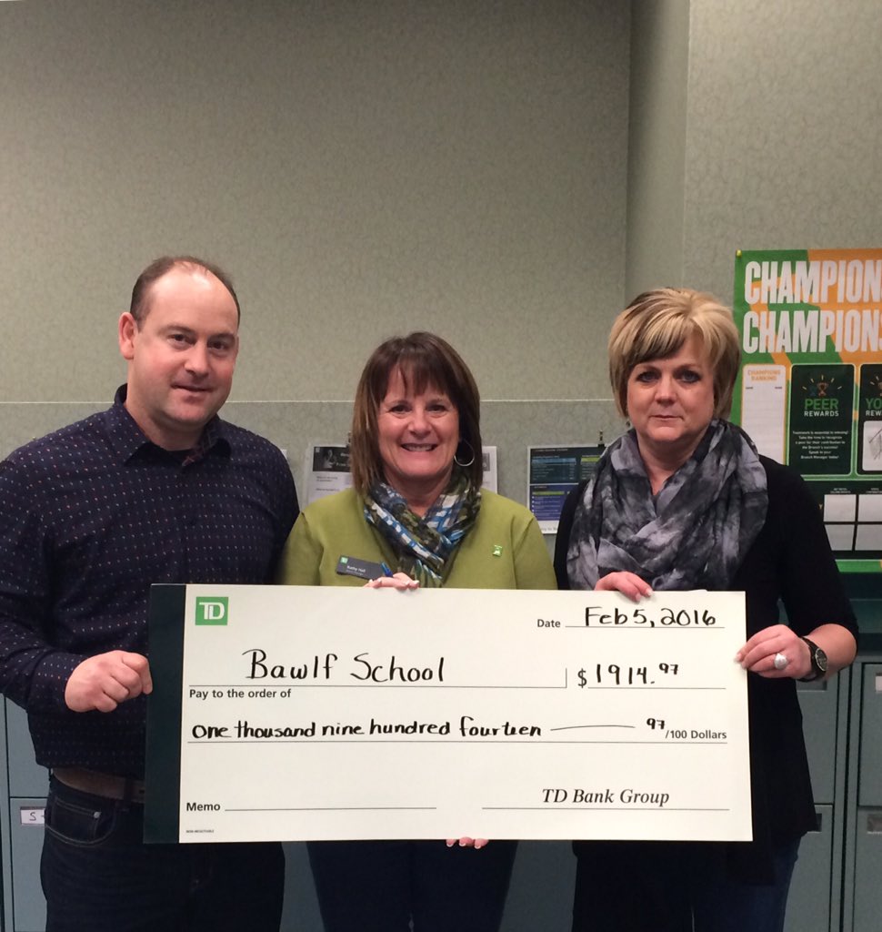 FEF donation to Bawlf school of 1914.97 @TDFEF @HeatherWagnerTD @BrianGervais_TD <a href="/mandipkharod/">MK</a> @DCClough_TD