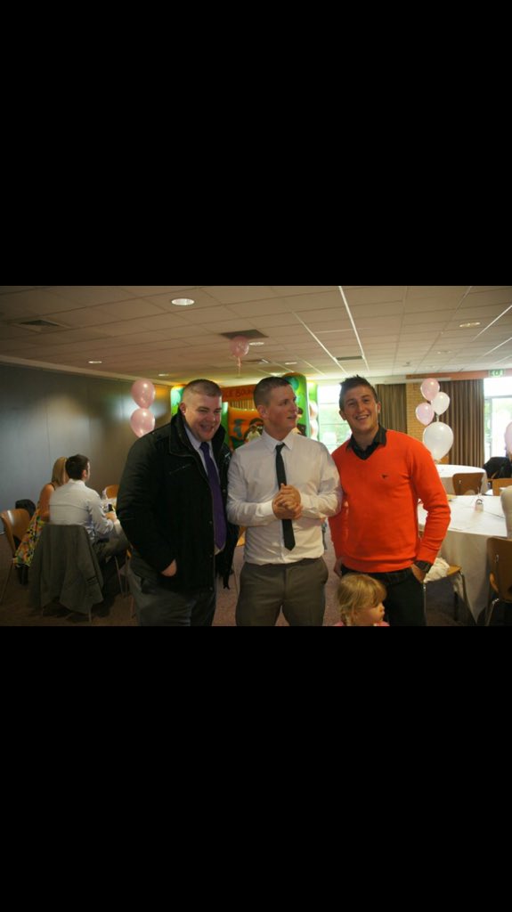Jbbennett09's tweet photo. Miss these two to much!! Catch up soon @ste_gonzo_walms @UkJonward https://t.co/cgsazfvLGN