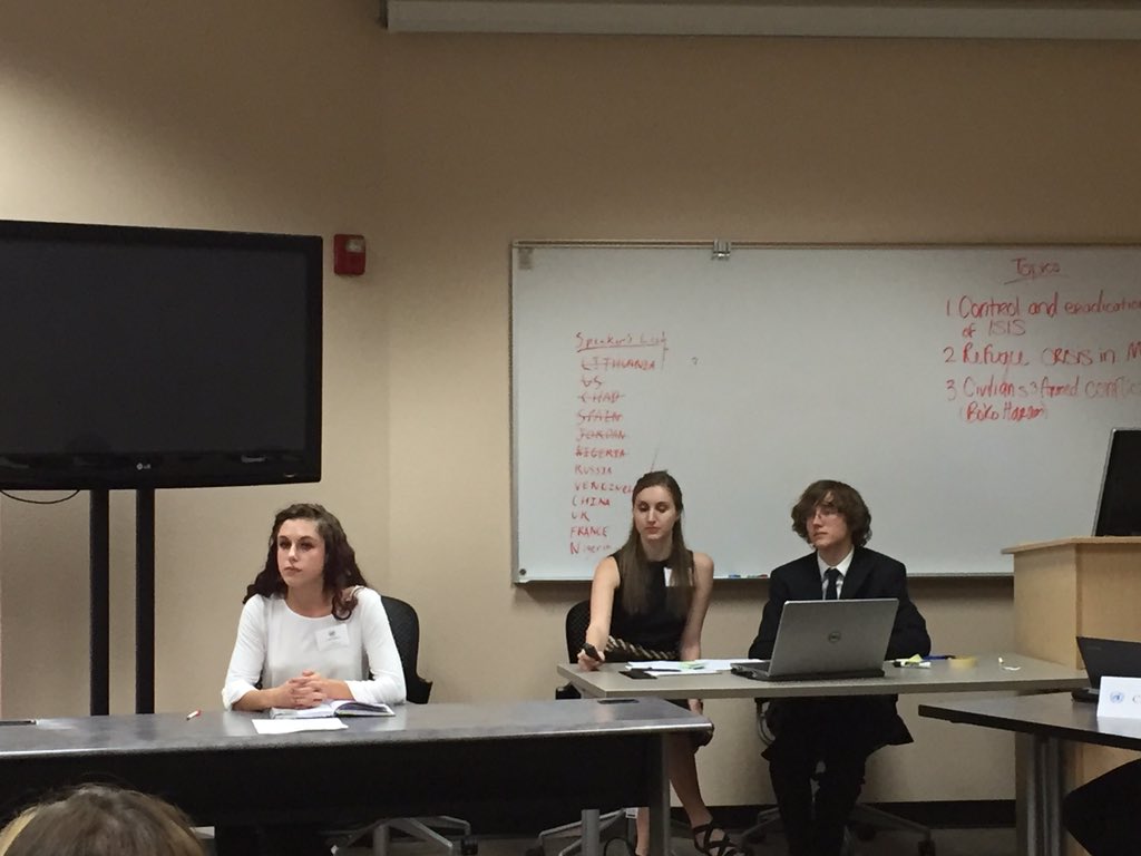 rmhsmodelun's tweet image. The delegate from Syria @KoraKostiew was called out of 6th Committee to Security Council! #surprise