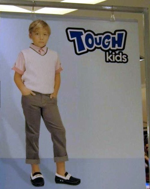 RemainingTheSam's tweet image. In this neighborhood we show our ass kicking shoes. Stay out or be out.