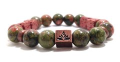 DivineDiffusing's tweet photo. We have new collections up on our site! Bronze, gold and silver diffusing bracelets! More versatile than ever. https://t.co/rs5RLihmZD