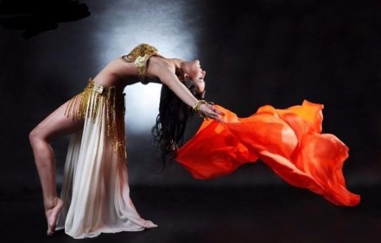 danzaespasion's tweet photo. Arabe (práctico está danza) https://t.co/oLMhtV17OI