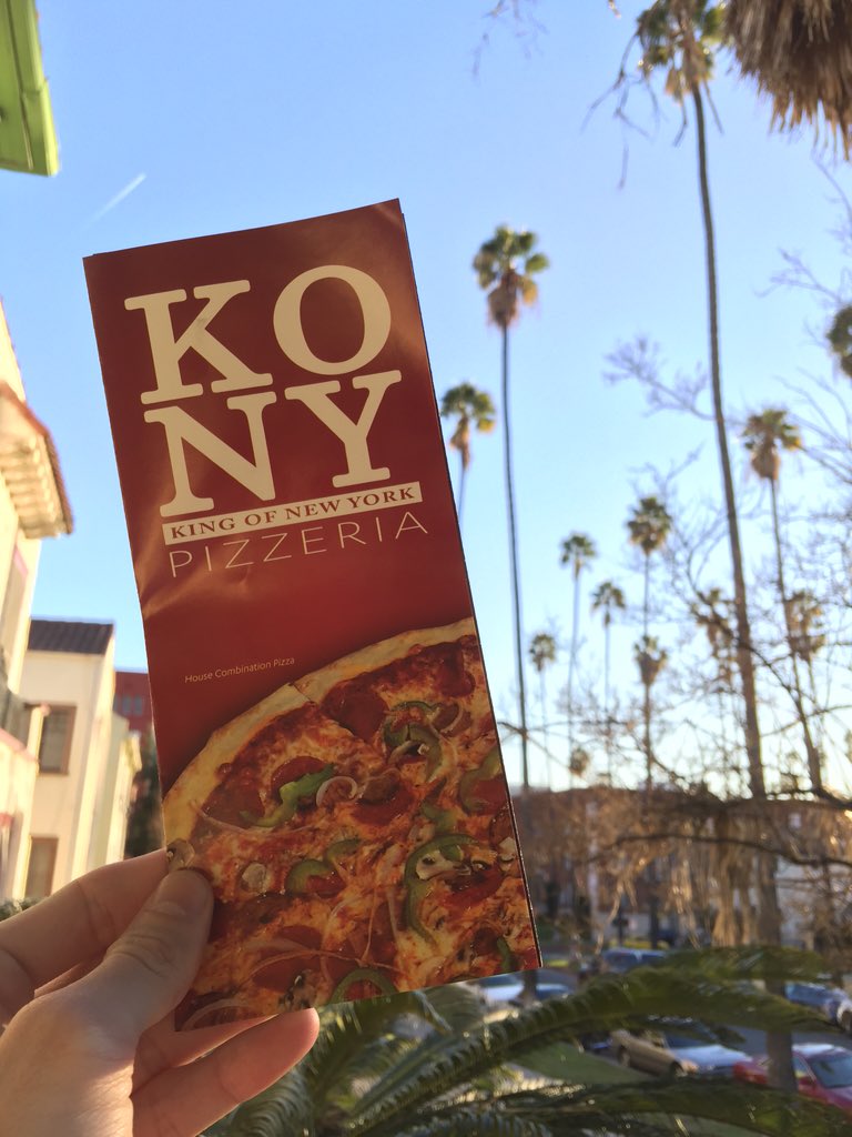 shotbyhvnter's tweet image. #KONY2016 coming at us with a different approach I see 🍕🍕🍕