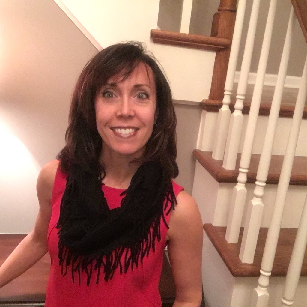 JoJoCacace's tweet photo. @AHALehighValley Stepping out in red tonight #GoRedForWomen #GoRedWearRed #GoRedLHV https://t.co/KzzxtZjv3h