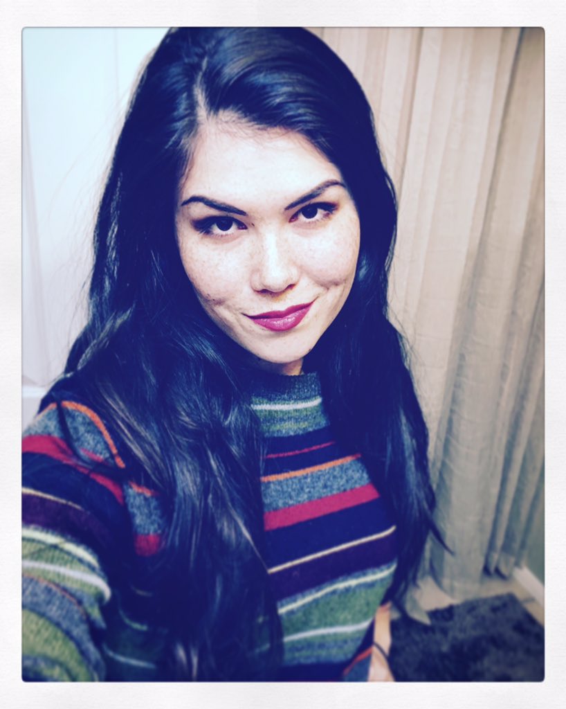 candy_el_oh's tweet photo. @tcsbighead I don't know if you're ever getting your sweater back. #BoyfriendSweater #ItsSoCozy #ItsMineNow ππ https://t.co/8VwDI3p8cy