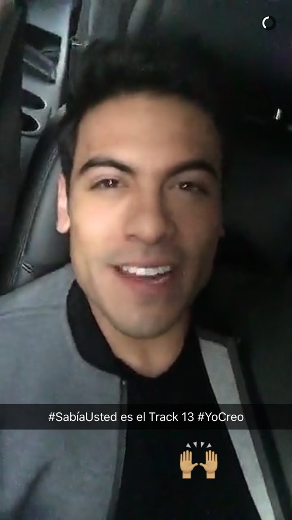 MonikPour's tweet photo. @_CarlosRivera 😊😉no Se te olvidaron Los SnapChats eres un sol😘Mira y con Lo ocupado q estuviste hoy☺️bsitos😘#SuperCR https://t.co/nZfnugQQtE