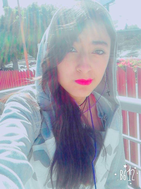 ItzelMoonstar's tweet photo. Otra ves volví a caer en tus mentiras 
X q la gente no se cansa de mentir ???
Q es lo q ganan con tantas mentiras ? https://t.co/qypeSd0EdG