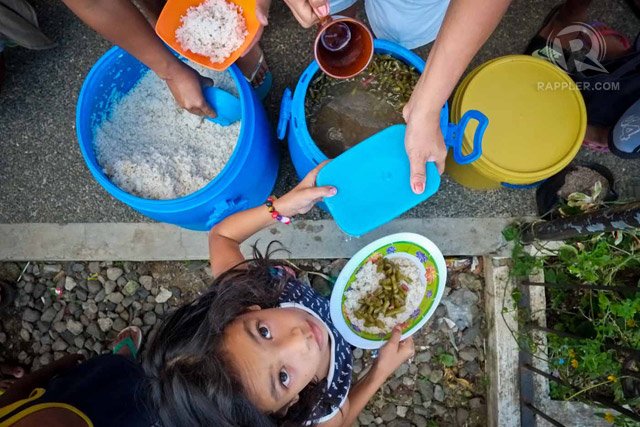 rapplerdotcom's tweet image. Food prostitutes, death by hunger, and a feeding program s.rplr.co/ODsCGIX #HungerProject