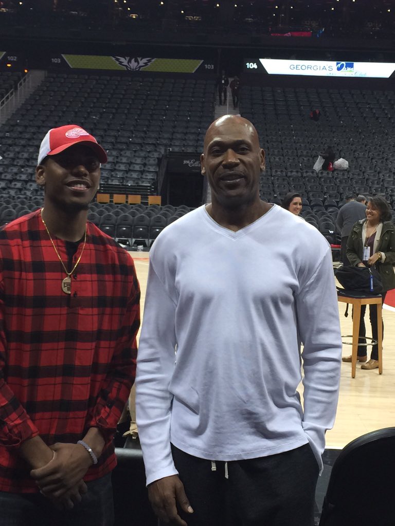 GRIII's tweet image. Good seeing my pops after the game.