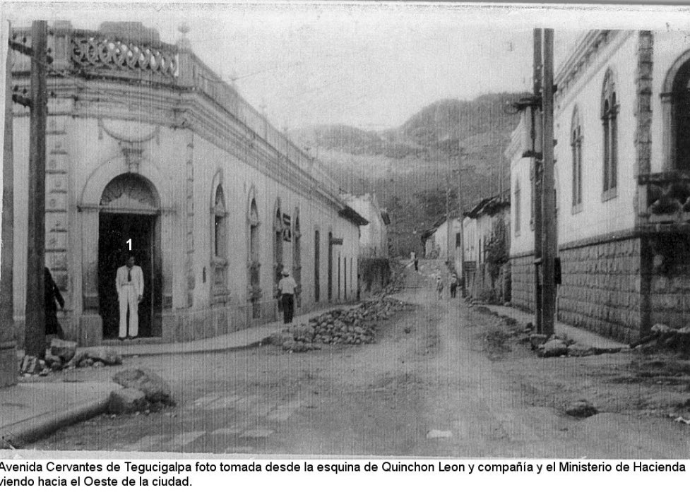 foto_antiguasHN's tweet photo. Avenida Cervantes de Tegucigalpa Honduras https://t.co/3sahDot5gy