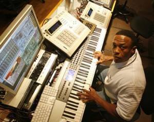 youngcooperSA's tweet photo. One of the best producers from way back and today he is still DRE..! https://t.co/ByOu8nGzk5